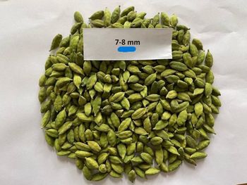 Indian Green Cardamom AGB 7–8mm | Bold Grade | 99% Purity | Export Quality from Kannagi Foods Indian Green Cardamom AGB 7–8mm | Bold Grade | 99% Purity | Export Quality - Kannagi Foods - India