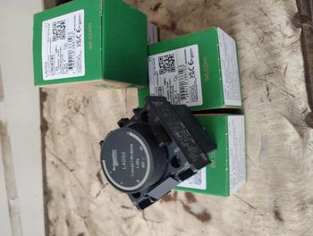 PVC D time delay auxiliary contact block, 2 Pole Material PVC Delay Time 40ms Current Rating 10a Contact Type 1no+1nc Voltage Rating 690v - Uttam Enterprises - India