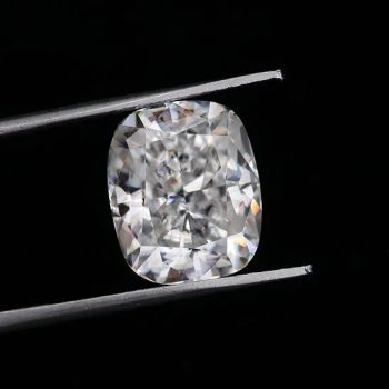 Cushion Cut Moissanite Stones 6X8mm Def Color Ice Crushed Cut Loose Moissanite 2 Carat Moissanite Diamond - Wuzhou Provence Jewelry Co., Ltd. - China