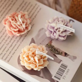 5cmd X 3CMH Carnation Shape Floating Scented Candle Soy Wax Candles for Birthday Gift Party Home Decor - Qingdao Huanxi Homeware Co., Ltd - China