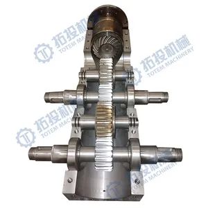 High-Efficiency Helical Gear Reducer for Industrial Automation - SHANGHAI TOTEM MACHINERY CO., LTD. - China