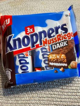 Buy Knoppers Cream Filled Crispy Wafer Snack with Premium Quality Ingredients Fresh Taste and Fast Delivery - PLANETE COMMERCE - France