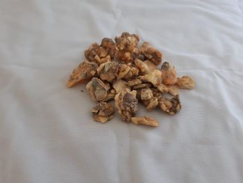 Gum Benjamin (Benzoin) Grade A Color Brownish Texture Brittle Packaging Slabs Smoke Characteristic Fragrant Smoke Aroma Pleasant, Sweet, Vanilla-like - Kk transport & logistics  - Italy