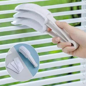 White Microfiber Window Shutters Cleaning Brush Style Hand Origin China Shape 3 Fingers Color Multicolor Trademark Mardav - JINHUA MARDAV TEXTILE CO.,LTD - China