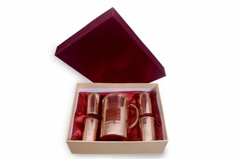 Gifting Box Pure Copper Jug With Four Glasses Finishing Mirror Brand CopperKing Microwave Safe No Copper purity 98% Color Natural - CopperKing Homee India Private Limited - India
