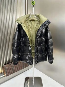 Designer Outerwear Waterproof Down Jackets Coats Parkas Vests Men Luxury Clothes with Logos - Fuzhou Wangxing Network Technology Co., Ltd. - China