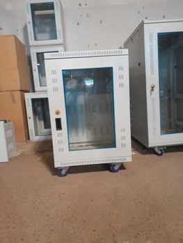 wallmount and floor standing 17u Network Servers Racks, Size: 600*600mmd To 800*1000mmd - DB Infoways - India
