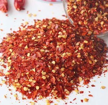 5531 Red Chilli Flakes - Savanur trading company - India