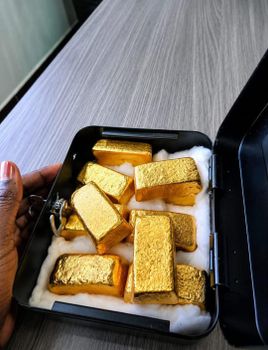 Gold bars from Hanwah Consultant Services Gold bars - Hanwah Consultant Services - Kenya