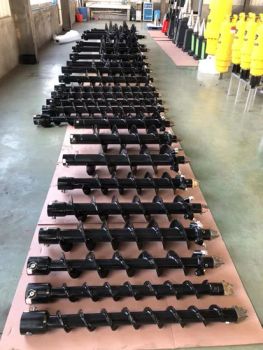 Kinger Excavator Hydraulic Drill Post Hole Digger Foundation Earth Drilling Soil Auger Drive with Cutting, Round, Flat Teeth Support OEM - Yantai Dongheng Machinery Co., Ltd - China