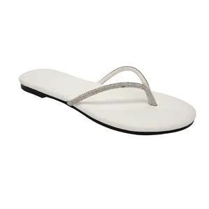 Hot Sale Rhinestones Chain Flip Flops Flat Lady/Women Sandal Shoes - Guangzhou Junlilai Shoes Co., Ltd - China