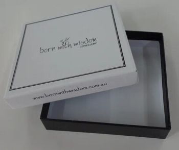 Classic Printed Bulk Paper Gift Packaging Boxes for Graduation Gifts - Guangzhou Taili Printing Co., Ltd. - China