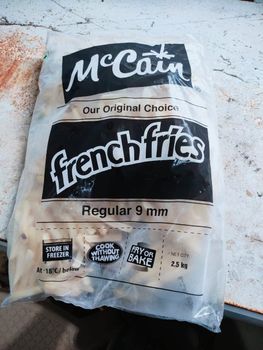 MOST POPULAR MCcain FRENCH FRIES 1KG,2.5KG BAGS PREMIUM FROZEN POTATO PRODUCT 6mm to 12mm/WHERE TO BUY BEST FROZEN FRENCH FRIES BRANDS 10KG CARTONS - Sosa Merchant Solutions - Austria