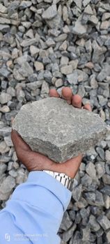 60mm Construction Stone Aggregate, WMM Size 60mm Yield 98% Standard A Form Solid Color Black Type Aggregate Material - Dikshya Enterprise - India