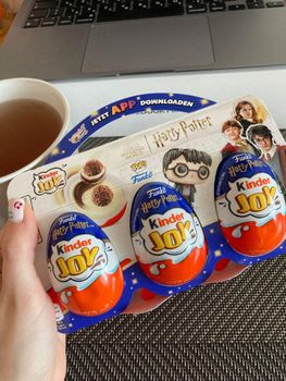 Wonderful Kinder Joy Harry Potter Chocolate Treat With Hidden Collectible Premium Quality Fantastic Gift Option - PLANETE COMMERCE - France
