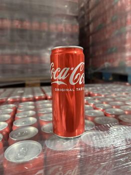 Coca Cola 330ml Soft Drink All Flavors And All Text Available/Premium sale of coca cola drinks - LIVE COMMERCE - France
