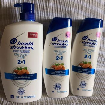 Wholesale Authentic Head & Shoulders Anti Dandruff Shampoo Classic Clean 200ml Original Formula from PLANETE COMMERCE Wholesale Authentic Head & Shoulders Anti Dandruff Shampoo Classic Clean 200ml Original Formula - PLANETE COMMERCE - France