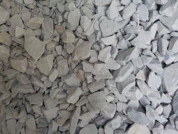 DOLOMITE LUMPS Iron Oxide Content 0.02% Calcium Oxide Content 31.72% Aluminum Oxide Content 0.07% Silicon Dioxide Content - AL RAHIM IMPEX INTERNATIONAL - Pakistan