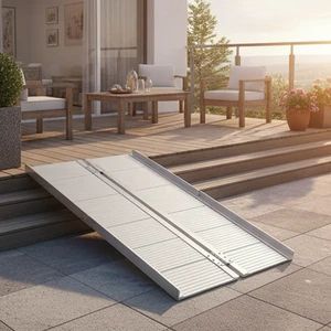 Aluminum Manual Foldable Wheelchair Ramp Car Van Minivan Life for Disable Users - GUANGZHOU HOMI ALUMINIUM CO., LTD - China