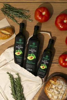 Avocado Oil Simple Foods Origin Mexico - Saporis International Inc - United States