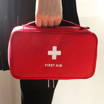 Wholesale Emergency Equipment First-Aid Kit Bags Medical Kit Car Office First Aid Kit with Supplies - Xiamen Top Green Bags Co., Ltd. - China