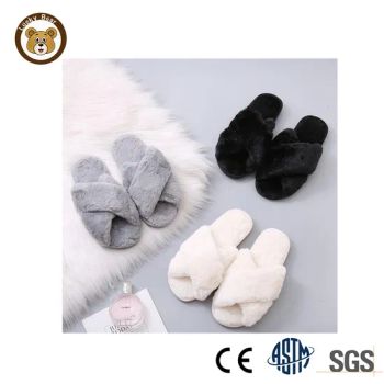 Fashion Lady Indoor Shoes Open Toe Plush Slippers - Yangzhou Lucky Bear Craft & Gifts Co., Ltd. - China