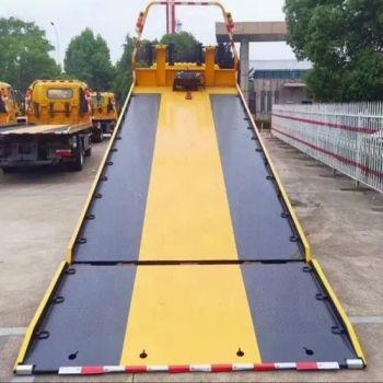 Japanese Brand Isu Zu 4X2 New Flatbed Tow Truck – Road Wrecker with 360° Rotatable Hydraulic Winch - Chusheng Vehicle Group Co., Ltd - China