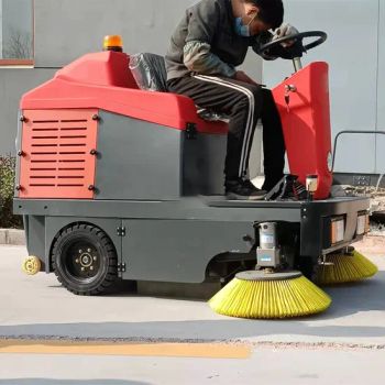 Ride on Sweeping Machine Industrial Walk Behind Vacuum Cleaners - Jinan Duobo Intelligent Technology Co., Ltd. - China
