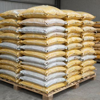 Yellow Corn Maize Animal Feed Grade and Human Consumption Bulk Export 50kg PP Bags CIF Worldwide Supply - KAFAIN CONSULTANCY LTD - United Kingdom