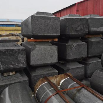 High Performance Low Ash UHP Graphite Electrode for Iron Alloy Production - Hebei Fangke New Material Technology Co., Ltd. - China