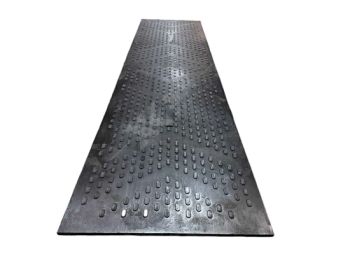 Drilling Rig Mats, Oilfield Access Mats Trademark XINXING Thickness 10-30mm HS Code 3920109090 Weight 300-600 Kgs Model NO. - Shandong Ningjin Xinxing Chemical Co., Ltd. - China