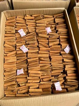 Buy pure cinnamom online-powder and sticks at Best price Grade AA Texture sticks,powder Shelf Life 12-24 months Place of Origin - THE GREEN INTERNATIONAL LIMITED - Tanzania