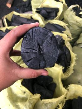 Wood Charcoal Packaging PP - Moyuda International Trade - Indonesia