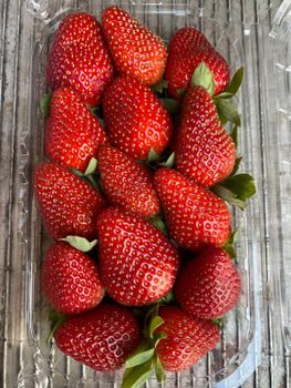 fresh strawberries from ahlamfoods fresh strawberries - ahlamfoods - Egypt