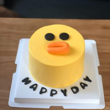 Durable Using Cheap Price Fine Texture Little Yellow Duck Cake Mousse Cake 4 Inches from Qingdao Farm Keeper Supply Chain Management Co., Ltd. Durable Using Cheap Price Fine Texture Little Yellow Duck Cake Mousse Cake 4 Inches - Qingdao Farm Keeper Supply Chain Management Co., Ltd. - China