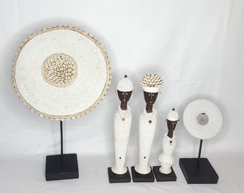 Decorative Primitive Handicrafts Tikar Diameter 30 Cm Technique Artisanal Design Style Primitive Accessories Metal Stand - SAAH CRAFT ENTERPRISES LIMITED - Canada