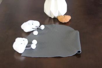 Soft Genuine Leather Car Interiors Bag Leather Synthetic Leather - Guangzhou Victory Leather Factory - China