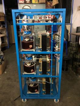 Three Phase Air Cooled Servo Stabilizer Phase Three Phase Input Voltage 250V Load capacity 20 KVA Cooling Type Air - Benaka Power Systems - India