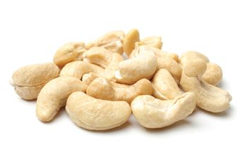 Best Quality W240 Cashew Nuts  - Agroral import export srl  - Romania