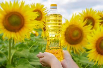 Cooking Oil Olive Oil, Sunflower Oil Origin Thailand Antioxidant Content High Health Benefit Anti Aging Oil Type Palm Ol from Thai Agri Company Cooking Oil Olive Oil, Sunflower Oil Origin Thailand Antioxidant Content High Health Benefit Anti Aging Oil Type Palm Ol - Thai Agri Company - Thailand