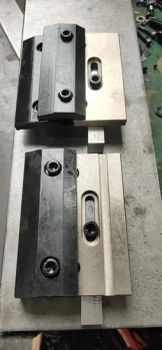 Fast Clamp for Press Brake Brades Color Black Origin China Trademark DURAMA HS Code 7201100000 Package Customized Connection - Nanjing Dura Machines Co., Ltd. - China