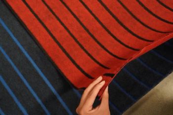 Modern Outdoor Striped Area Rugs for Elegant Spaces - Guangfu Chemical Fiber Technology - China