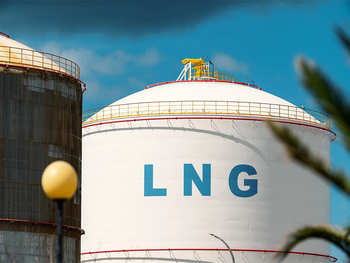 Liquefied Natural Gas (LNG) Buyer Commission Per Metric Ton $5 Seller Commission Per Metric Ton $5 Fob Price Per Metric Ton Gross $400, Net $390 - mahyar - Kazakhstan