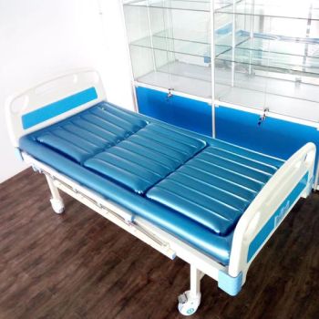 Hot Sale Inflatable PVC Air Bed Medical Air Mattress Anti Bedsore Medical Water Mattress for Hospitals - FOSHAN HONGFENG CO. LTD. - China