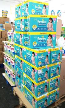 Fast Delivery High Quality Disposable Pampers Baby Diapers All Size Available at Low Price with Comfortable from PLANETE COMMERCE Fast Delivery High Quality Disposable Pampers Baby Diapers All Size Available at Low Price with Comfortable - PLANETE COMMERCE - France