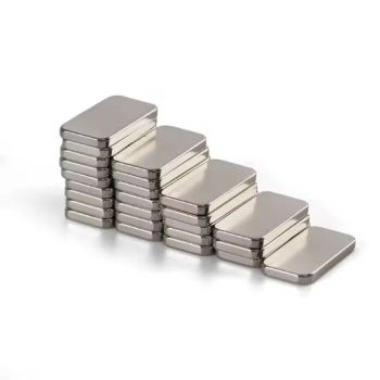 Cube Block Neo Magnetic Material Small Magnets for Fridge and Whiteboard - ZHAOQING SANHUAN JINGYUE MAGNETIC PRODUCTS LIMITED-LIABILITY COMPANY - China