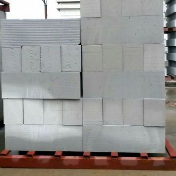 Cement Bricks And Blocks, Solid Block, 400x200x200 mm Brand ACC Color Gray Material Cement Finish Excellent Eco Friendly - Build Makaan ( A Unit Of Swastik Traders ) - India