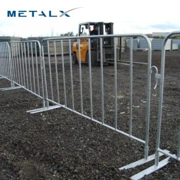 Galvanized Safety Portable Metal Barricade Event Road Car Parking System Automatic Crowd Control Retractable Traffic Barriers for Temporary/Parking System - Hebei Metalx Metal Products Co., Ltd - China