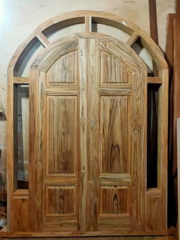 Sagwan Wood Door With Chaukhat, 84 Inch Height 84 Inch Design Antique Use Home And Hotel Type of Wood Plywood Door Thickness 32 - A R Handicrafts - India