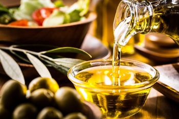 Extra Virgin Olive Oil Pure Cold Pressed Natural Yellow For Cooking Salad Baking Healthy Lifestyle Kitchen Essential Ric - TRADECENTRIC LLC - United States